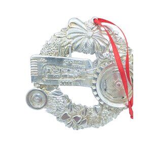 Sanders Ridge 2013 Metal tractor on wretath 3.5" Christmas Ornament